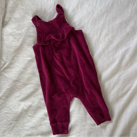 Carter’s Girls 2 Piece Overall and Long Sleeve Shirt Set // 3 months - Picture 4 of 4